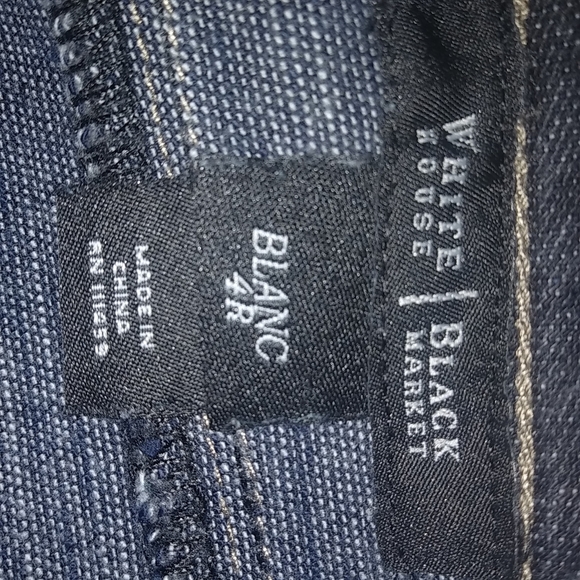 WHBM Blanc 4R Black Straight Jeans - Picture 4 of 10